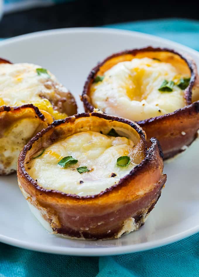 Bacon and Eggs Cups make an easy low carb breakfast