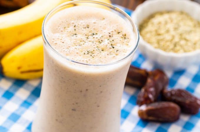 Almond Date Smoothie